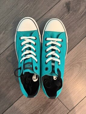 Converse Unisex Teal Canvas Low-Top Sneakers with White Toe Cap